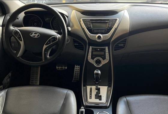 HYUNDAI ELANTRA 1.8 GLS 16V GASOLINA 4P AUTOMÁTICO